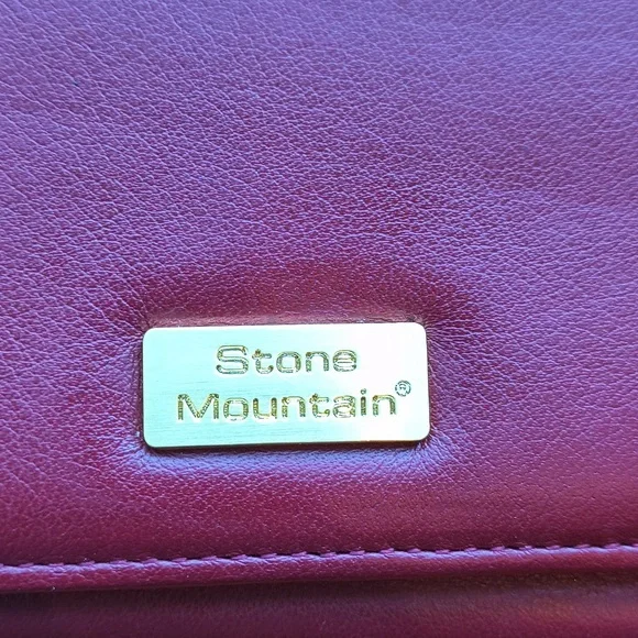 10 Items/$10 Stone Mountain Accessories Red Crossbody Bag - Picture 2 of 5